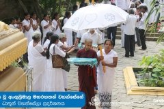 Relics_Puja_of_Arahant_Angulimala_(71)